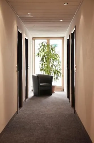 Hotel Am Hachinger Bach By Blattl Neubiberg