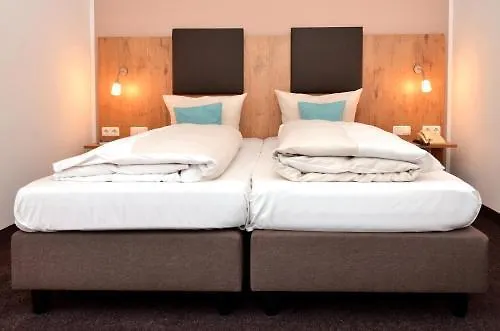 Am Hachinger Bach Hotel Munich 3*, Neubiberg